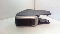 Reposabrazos almacenamiento Toyota OEM 5891102200 Auris I