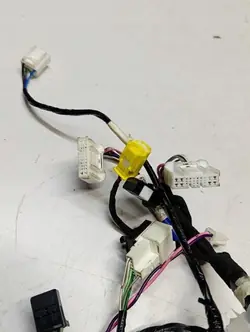 Harness de porta Toyota Yaris IV OEM 82152K0651A