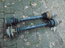 BMW 5 E39 Drivaxel Bakre Vänster Höger 1229748