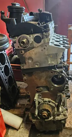 Begagnad 2.0TDI 16V CR motor OEM CAG CAH CBB CBA CBD CEG