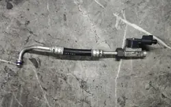 Línea de válvula AC OEM 8R0260696B para Audi Q4 e-tron