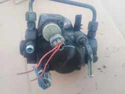 Pompe à injection OEM 22100-0R011 pour Toyota Auris I