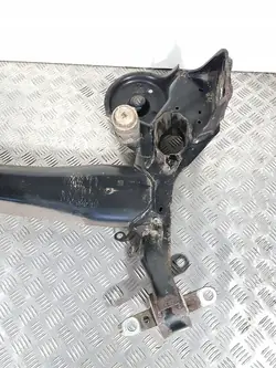 2020 Peugeot 3008 II Traseira Sledge 9833974980