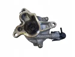 Pompe à vide Renault OEM 8200796080 - Occasion