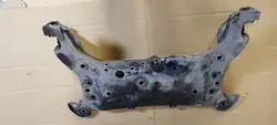 Vorderes Aufhängungs-Schlitten OEM SANKI WÓZEK FORD ESCAPE MK2