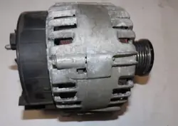 Vaihtovirtageneraattori Renault Megane III