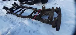 Hinterer Rahmenholm OEM für Land Rover Discovery III 2.7D