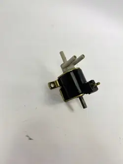 Istuinlaskuventtiili OEM 0008001178 Mercedes W124