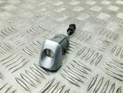 Audi Q3 8U etuoven lukon sisäosa OEM 8U1837167