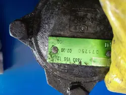 Iveco OE 7683955126 Pompe de direction assistée