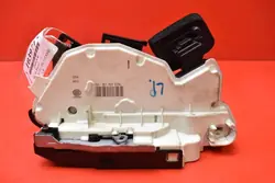 Vordere linke Türschloss Skoda Rapid 12-17 5E1837015A