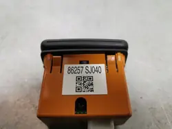 USB-Steckdose OEM 86257SJ040 für Subaru Forester