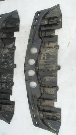 Cubierta Inferior del Parachoques - MERCEDES W169 W245 A1698850136