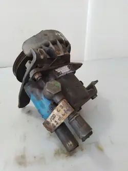 Ohjaustehostinpumppu Audi 100 C2 035145155