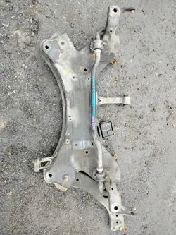 Kia OEM 62401-2Y100 Voorste Dwarsbalk voor Sportage III