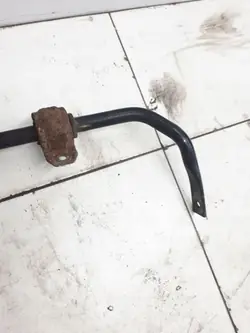 Stabilisateur avant Skoda Octavia Mk2 OEM ARA200825