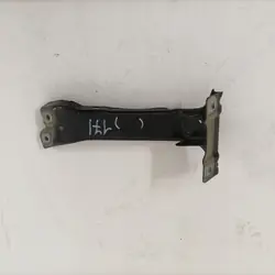 Refuerzo de guardabarros izquierdo Audi A3 8Y 2020> OEM 8Y0821131