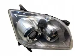 Toyota Avensis II T25 FL phare droit EU
