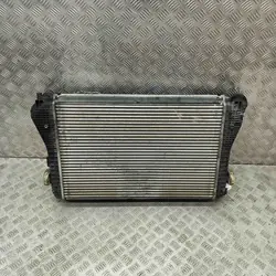 VW Kühlteil OEM 3C0145805AN für Passat B7