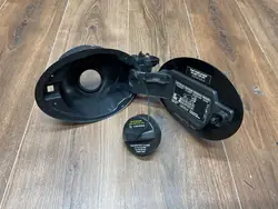 Bränsletanklock Mercedes ML W164