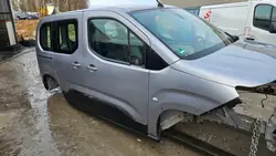 OEM BŁOTNIK ĆWIARTKA Aile Arrière Droite Peugeot