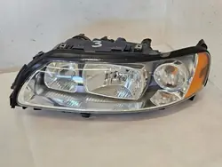 Vasen Etuvalaisin Volvo S60 V70 XC70 Lift 30698835