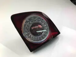 Luz de maletero izquierda VW GOLF PLUS 5M0945094S