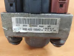 Pompe de direction OEM 6Q0423155AD pour VW Polo IV