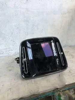 Volvo-navigatiescherm OEM 32316630AA - Gebruikt