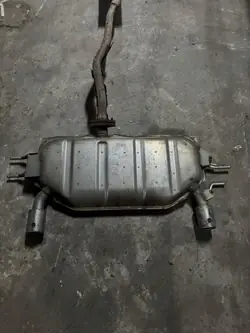 Avgaspackningsdämpare OEM 123456 för Mazda CX-3 2.0L
