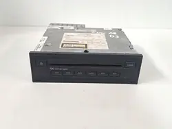 CD-vaihtaja OEM 4E0035110A 4E0910110E Audi A6 C6 Q7:lle