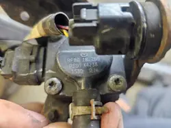 Capteur de pression des gaz d'échappement Mazda 6 II GH 2.2 RF8G182B5