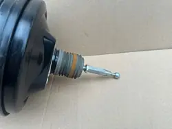Pompe de servo-frein AUDI A6 C6 3.2 FSI 4F0612105F