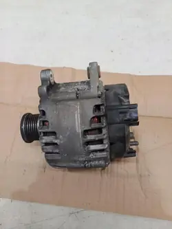 Vaihtovirtageneraattori Audi Q5 Quattro 2.0 TDI OEM 03G903016F