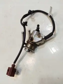 ADBLUE INJEKTOR VW PASSAT B8 2.0 TDI 04L131113K