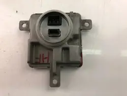 Module Xenon OEM 7226115099 pour Mitsubishi Colt VI