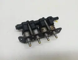Carril de inyección GLP OEM 67R018502 - Pieza usada