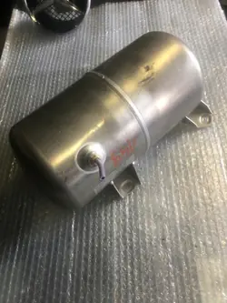 Audi A8 S8 Ilmajousitus säiliö OEM 4H0616203E