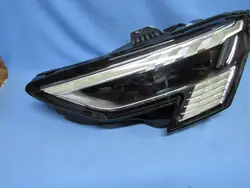 Phare gauche Audi A3 8Y0 Matrix complet