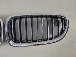 Grille BMW F10/F11 LCI OEM 7412327/7412328 - Gauche/Droite