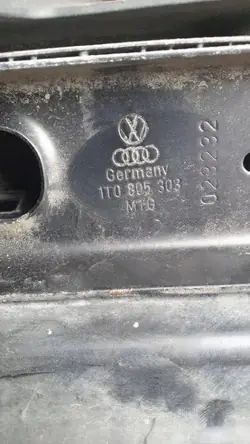 VW Radiatorbevestiging OEM 1T0805303 voor Touran 1.9L Diesel