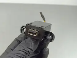 MG ZS USB-aansluiting OEM PWS5331 - Gebruikt Onderdeel
