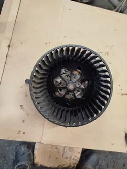 Ventilador Apex usado OEM 1K1819015C para VW Golf
