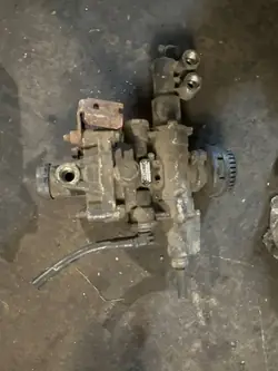 Válvula Mercedes Atego OEM 0034317317 - Usado