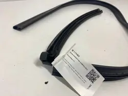 Skoda Kodiaq framdörr fönsterpackning OEM 57A839119 Vänster