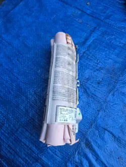 OEM 6V0880241D vänster sitskudde för Skoda Fabia III