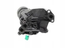 Audi Öljynjäähdytin OEM 03N117021B - Käytetty