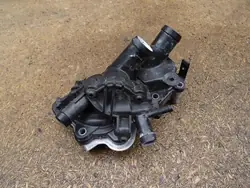 Vattenpump A3 8V GOLF VII LEON III 1.4 TFSI 04E121042L