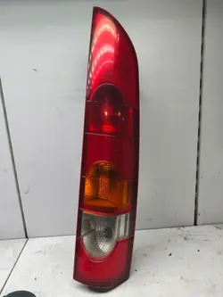 LAMPE ARRIÈRE DROITE RENAULT KANGOO 8200150621