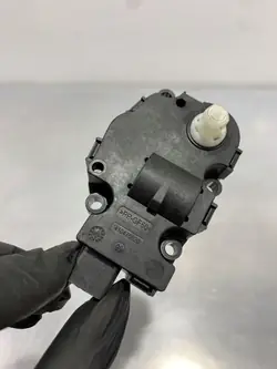 Jaguar F-Pace Clapet Ventilation OEM FBZ19201